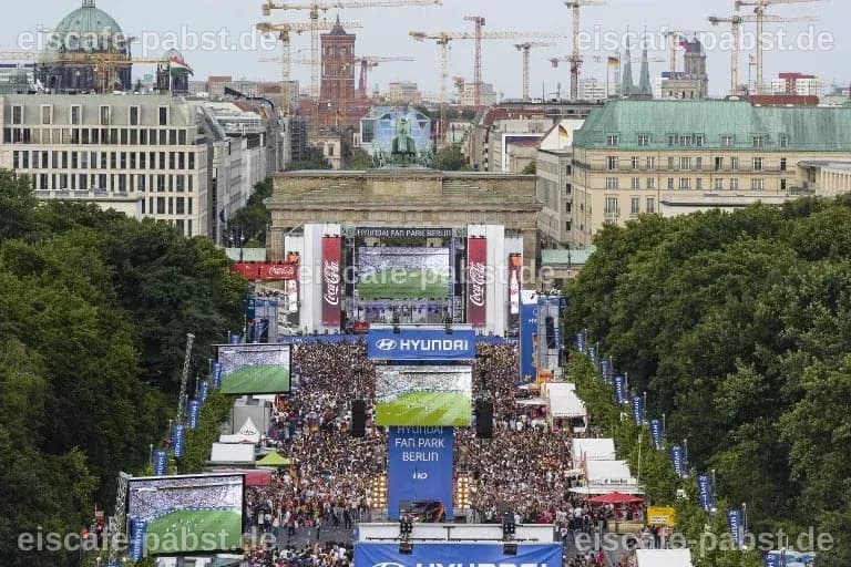 Public Viewing mit Fans