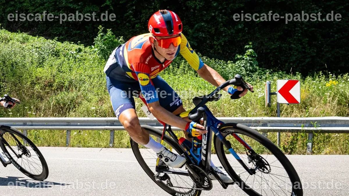 Florian Lipowitz erleidet schweren Sturz und zieht sich von der Tour de France zurück