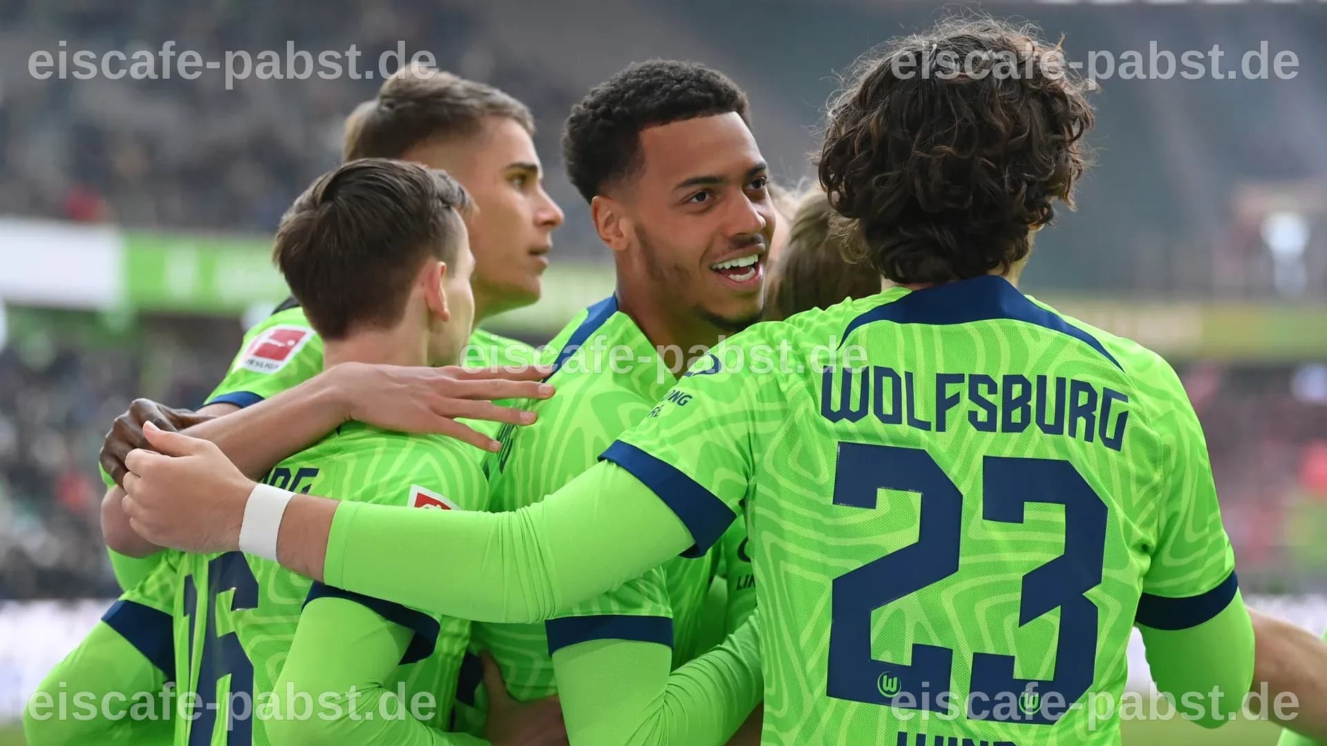 VfL Wolfsburg trifft auf den 1. FC Kaiserslautern: So sehen Sie das Topspiel der 2. Bundesliga live im TV und Stream