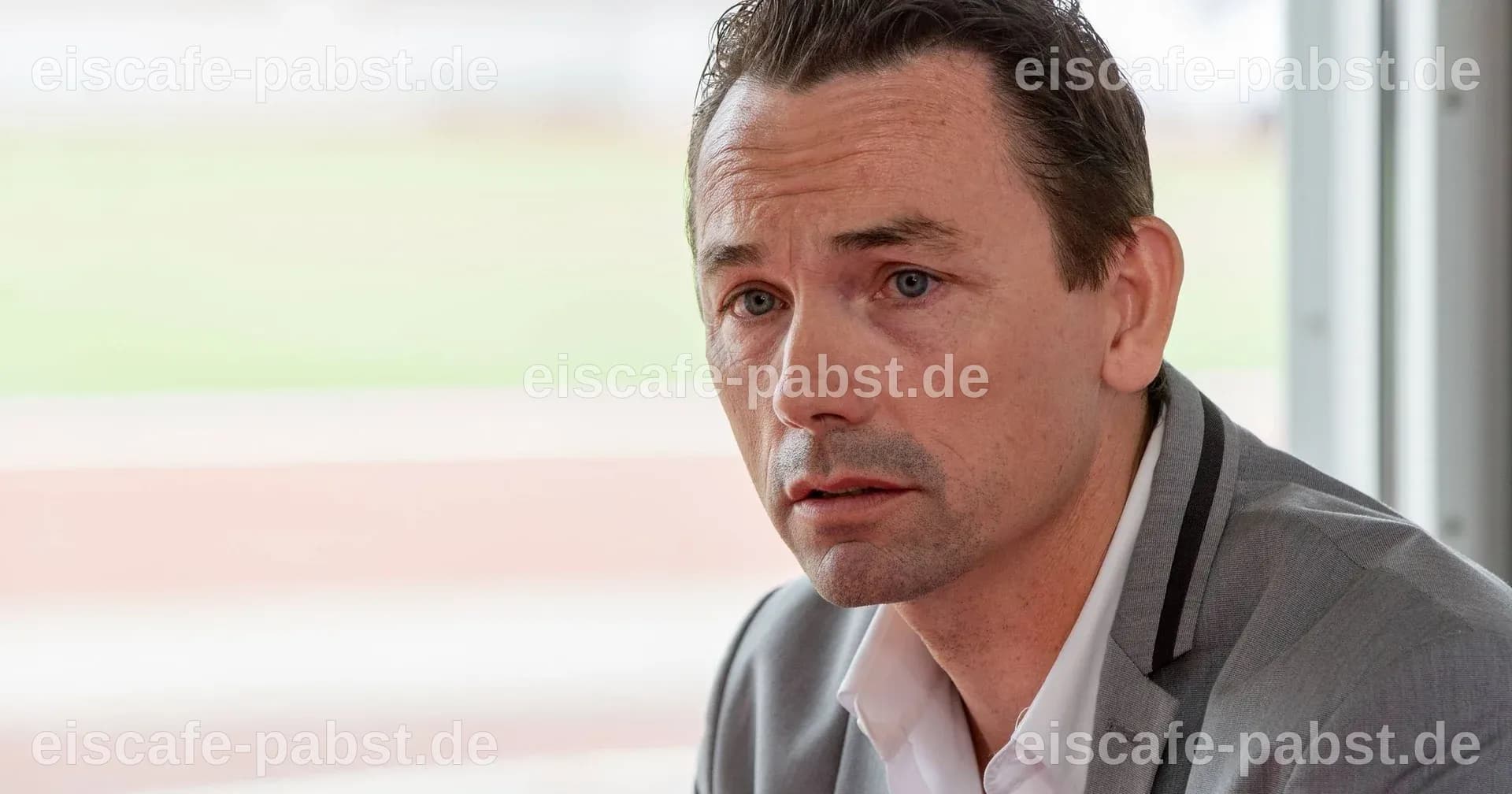 "Unprofessionell und unsportlich": Meyer rudert nach Krause-Kritik zurück - Eurosport