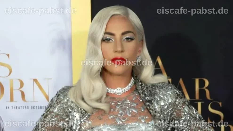 A Star is Born: Lady Gaga ist offenbar Mutter geworden - Spiegel