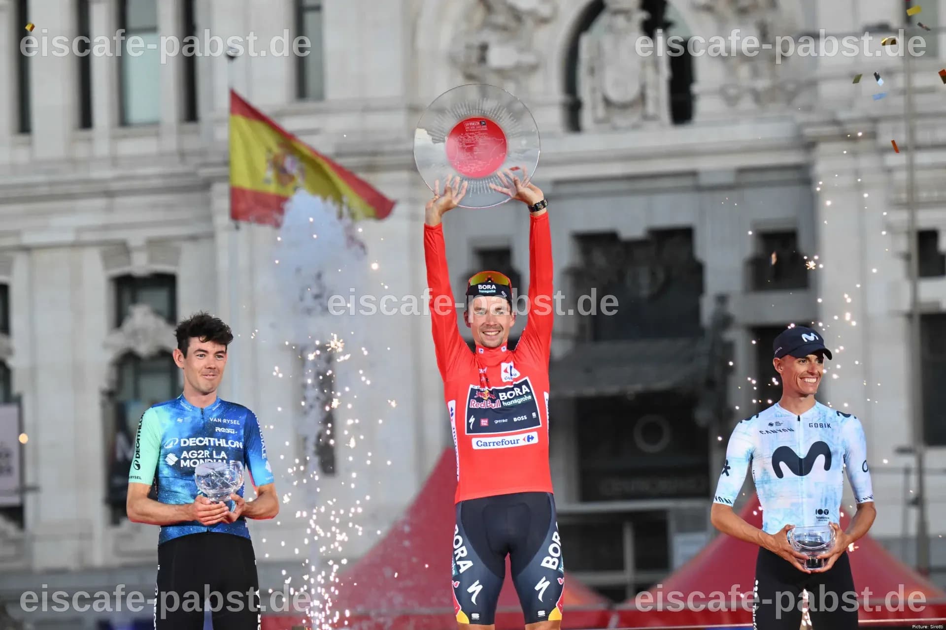 Enric Mas set to win Vuelta after protecting lead on penultimate stage